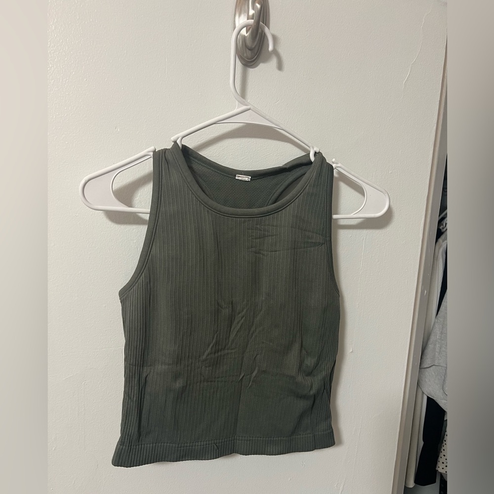 Workout top